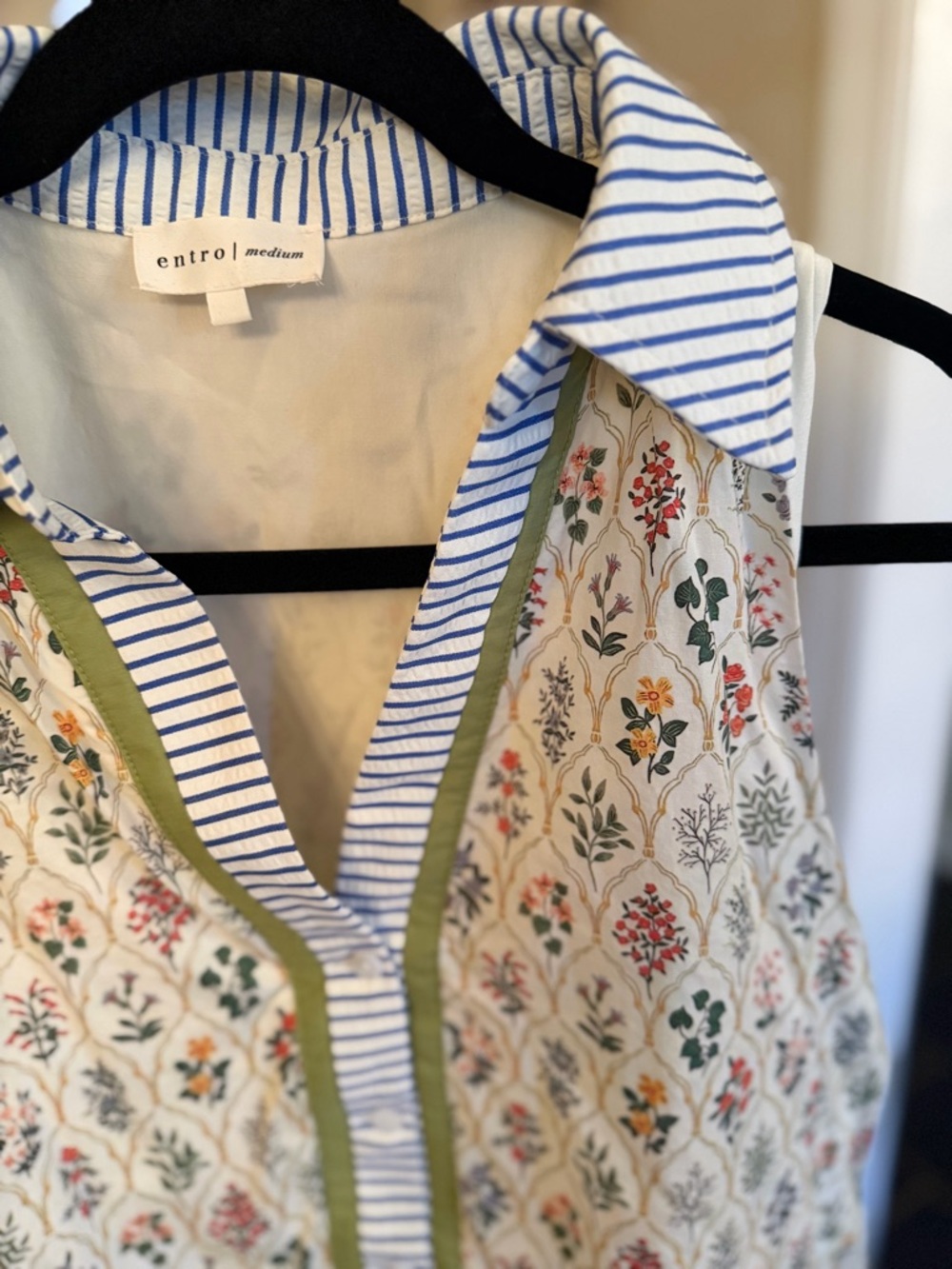 Entro Botanical Printed Sleeveless Collared Dress with Green, Blue, & White Trim - Picture 2 of 4